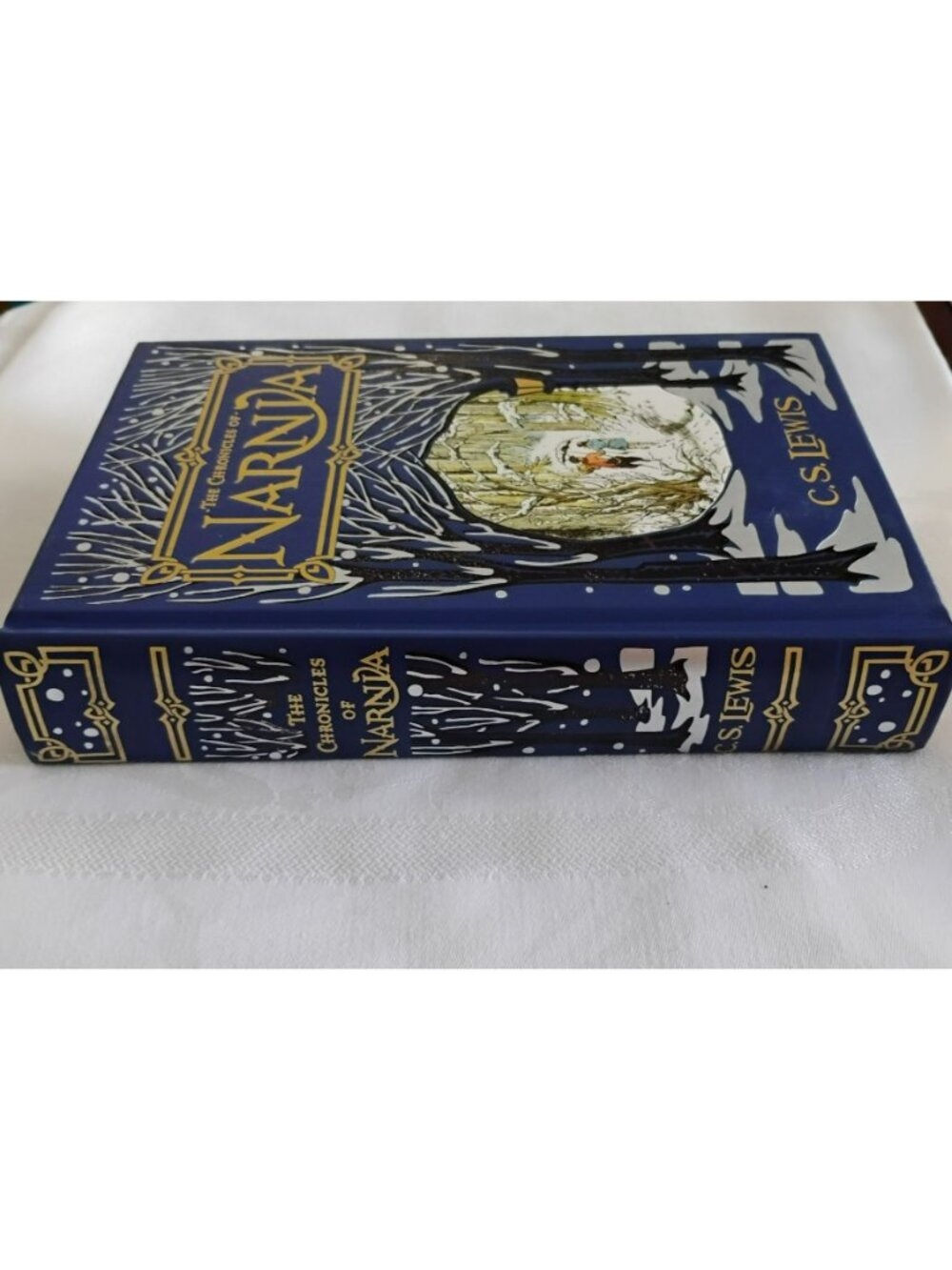 The Chronicles Of Narnia Barnes & Noble Leatherbound Omnibus C.S. Lewis 2010 - Picture 3 of 9